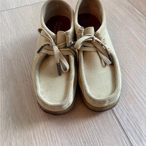 Clarks Women's Tan Suede Loafers